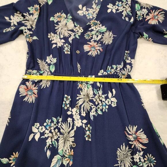 Lapis Dress Women's Dress Size M Floral Beautiful Blue / White Flowery Dress - Picture 3 of 8